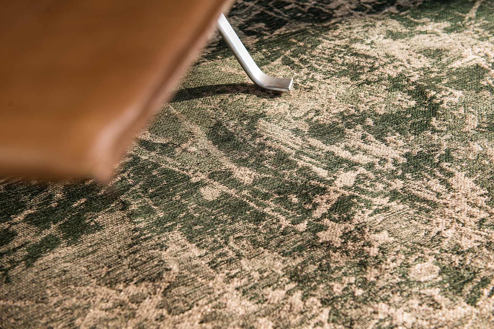 alfombras Louis De Poortere LX8723 Mad Men Cracks Dark Pine interior 2
