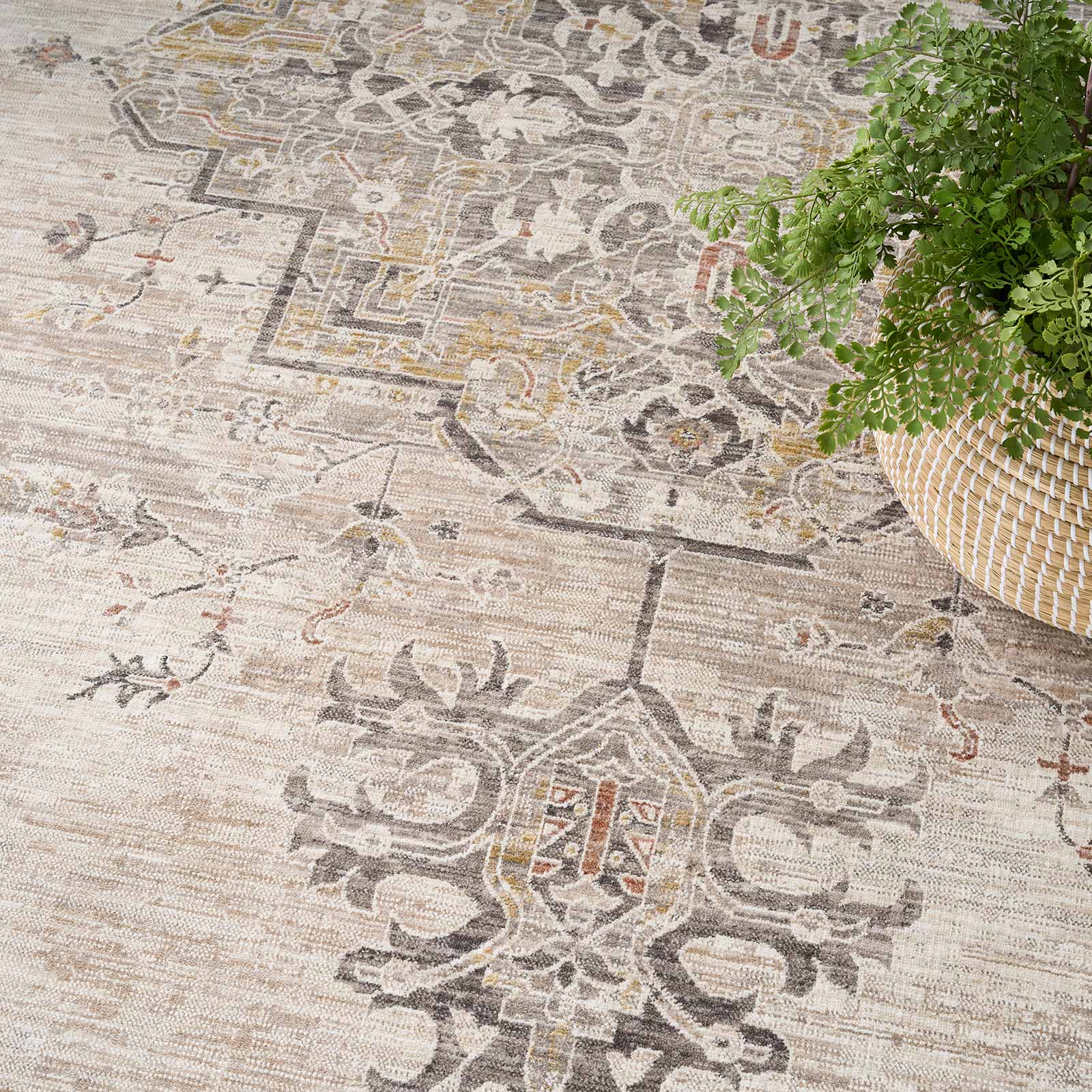 Nourison alfombra Antique Fusion ANF01 IVCHA IVORY CHARCOAL 9x12 841491157732 interior 2
