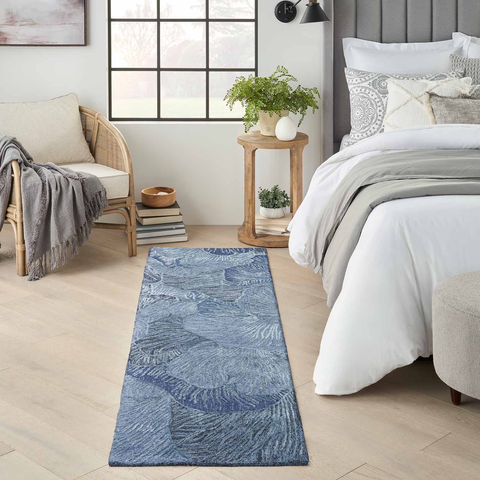 Nourison alfombra Avra AVR01 BLUE 2x8 099446970435 interior 1