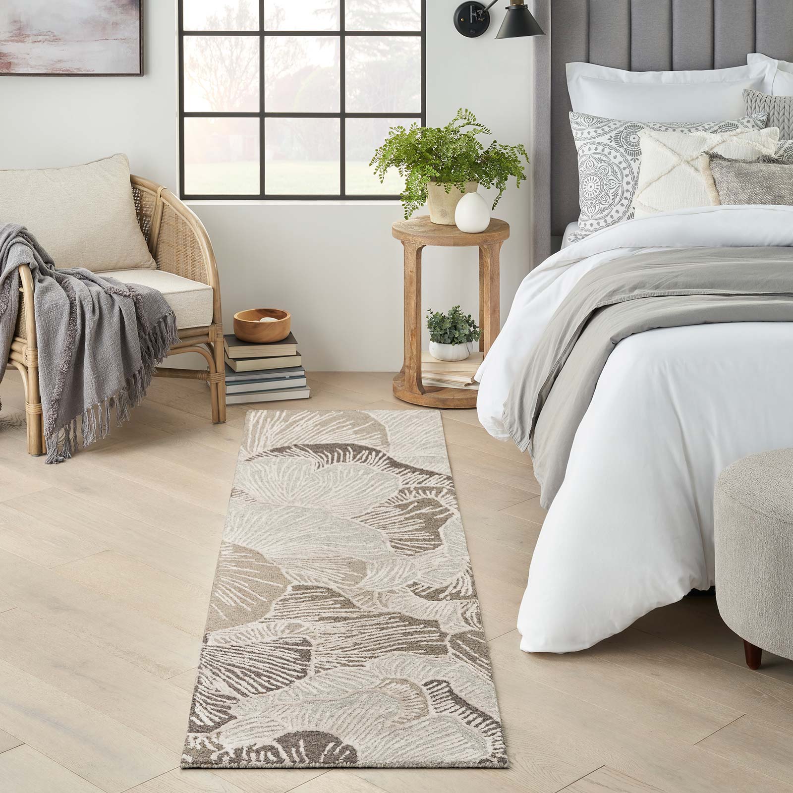 Nourison alfombra Avra AVR01 GREY 2x8 099446970381 interior 1