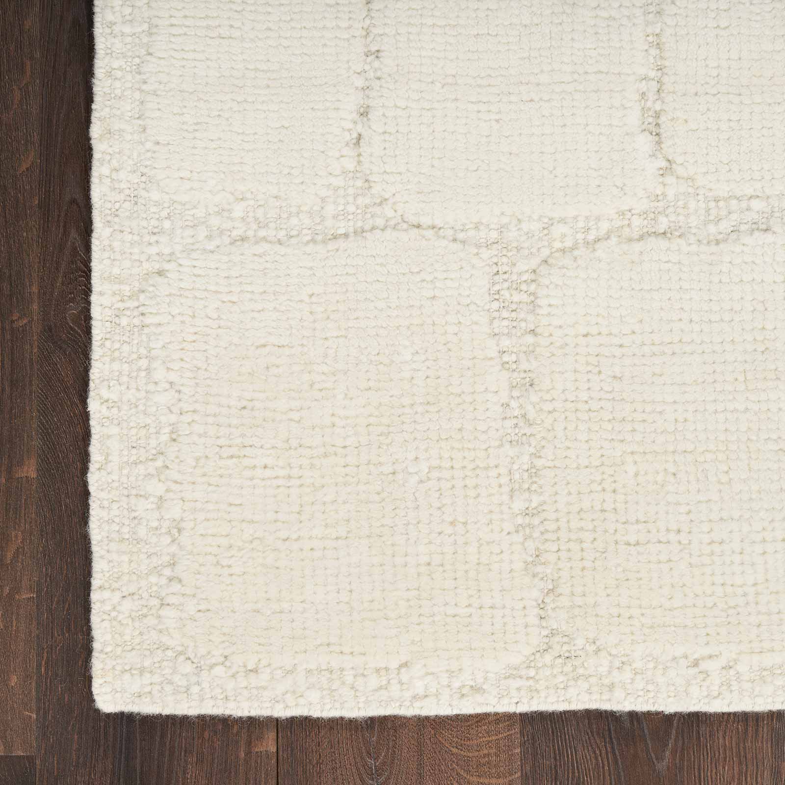 Nourison alfombra Blanco BLO02 IVORY 5x8 099446945303 corner