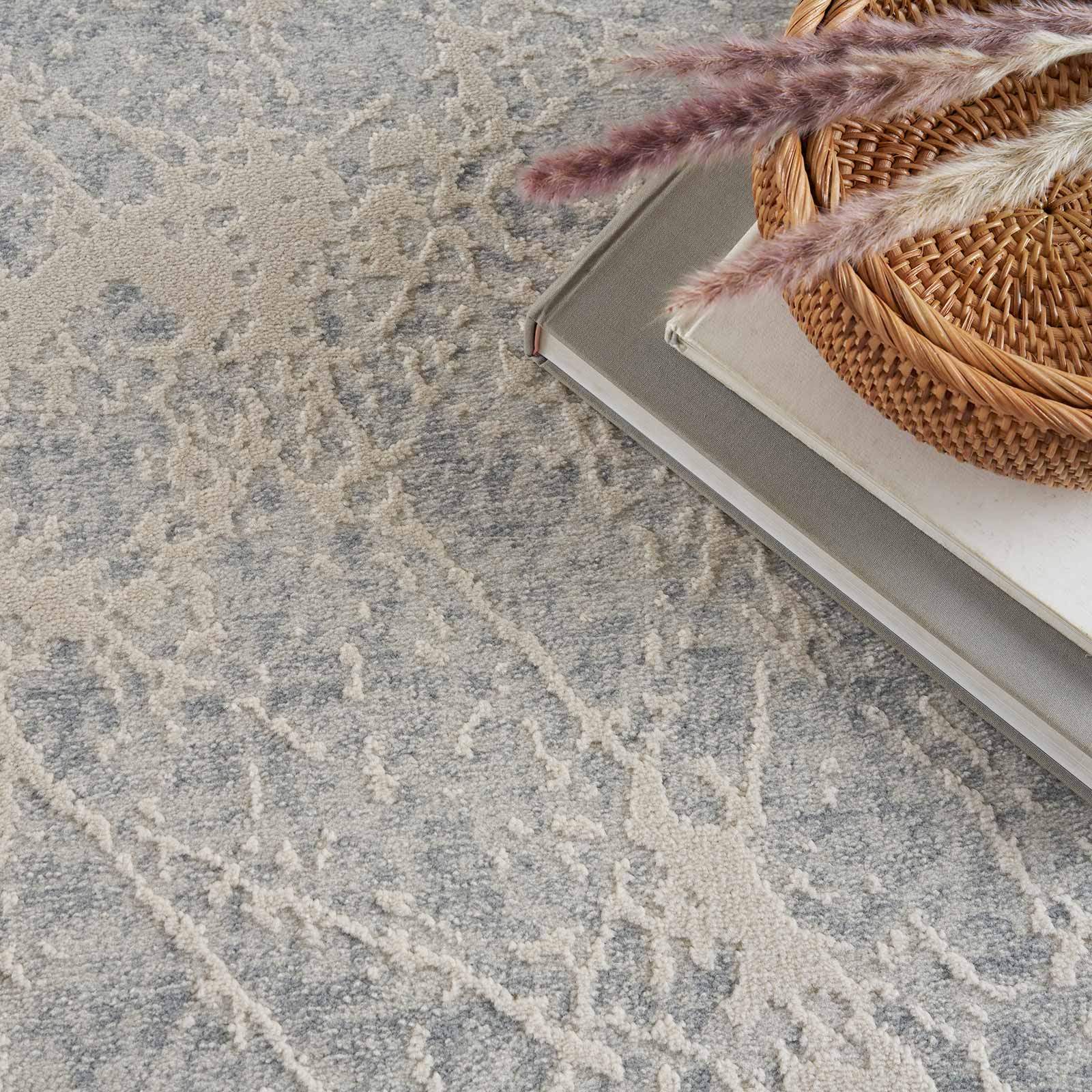 Nourison alfombra Exhale EXL02 IVGRY IVORY GREY 5x7 099446954886 interior 2