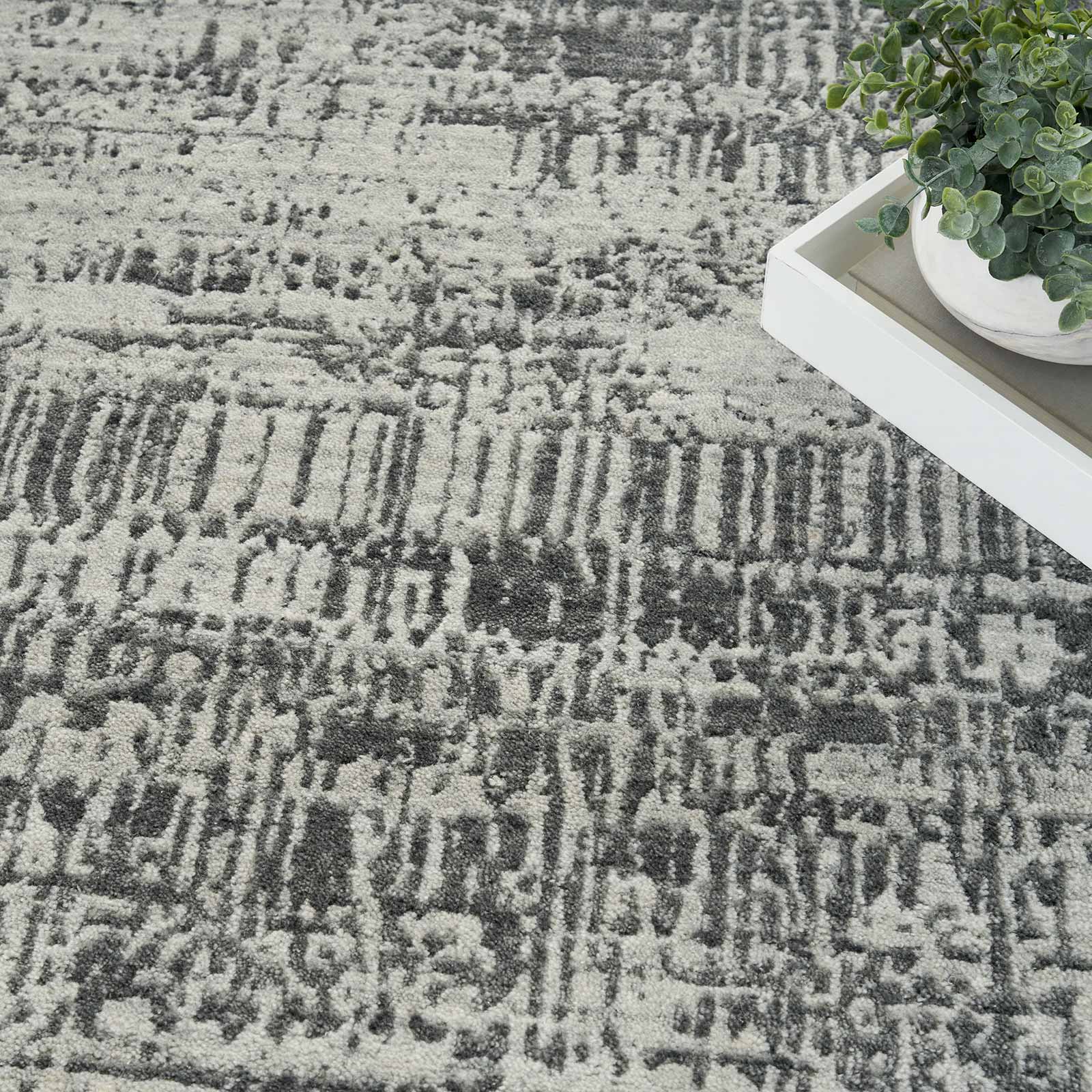 Nourison alfombra Harmony HAY01 IVCHA IVORY CHARCOAL 8x10 099446936134 interior 2
